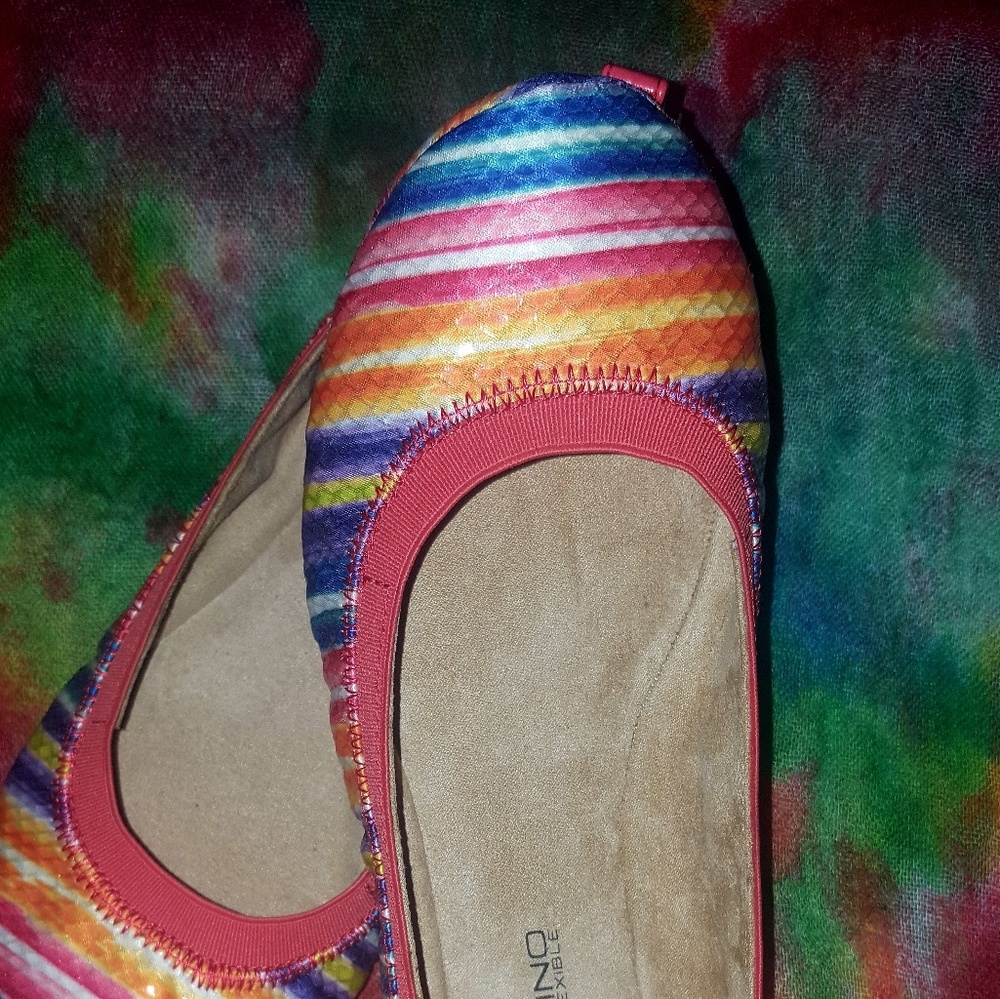 BANDALINO FLAT SHOES